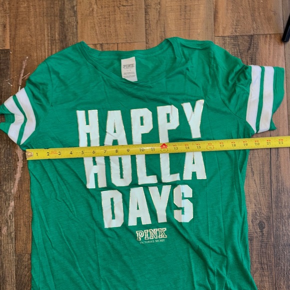 PINK Victoria's Secret Festive Green Tee - Picture 8 of 11